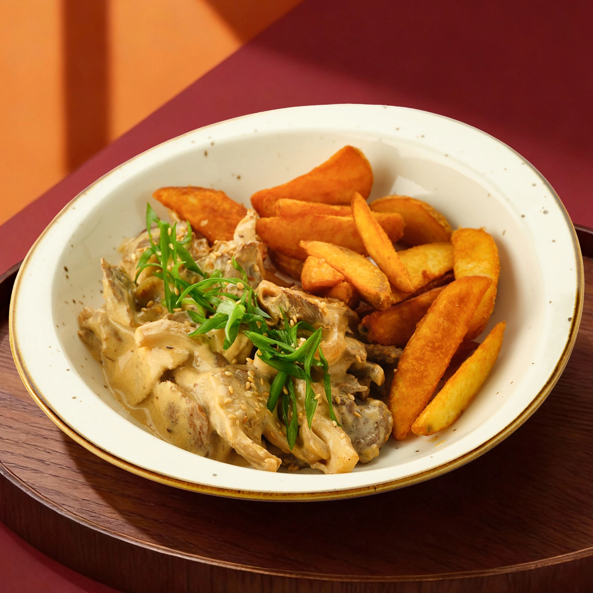 Beef in creamy sauce