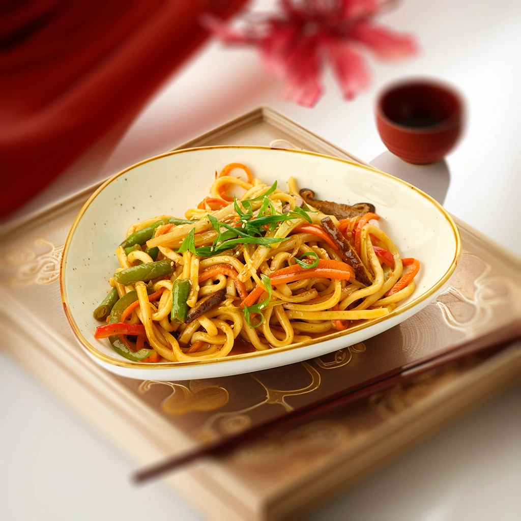 Udon with vegetables