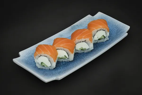 Creamy salmon 4 pcs.