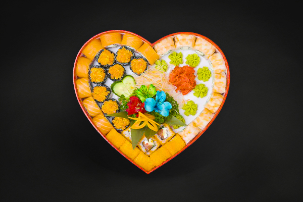 Сет Sushi Love (коробка-сердце)